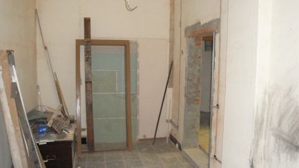 Arbeitseinsatz HV Schrebitz altes Arztzimmer am 20.01 39